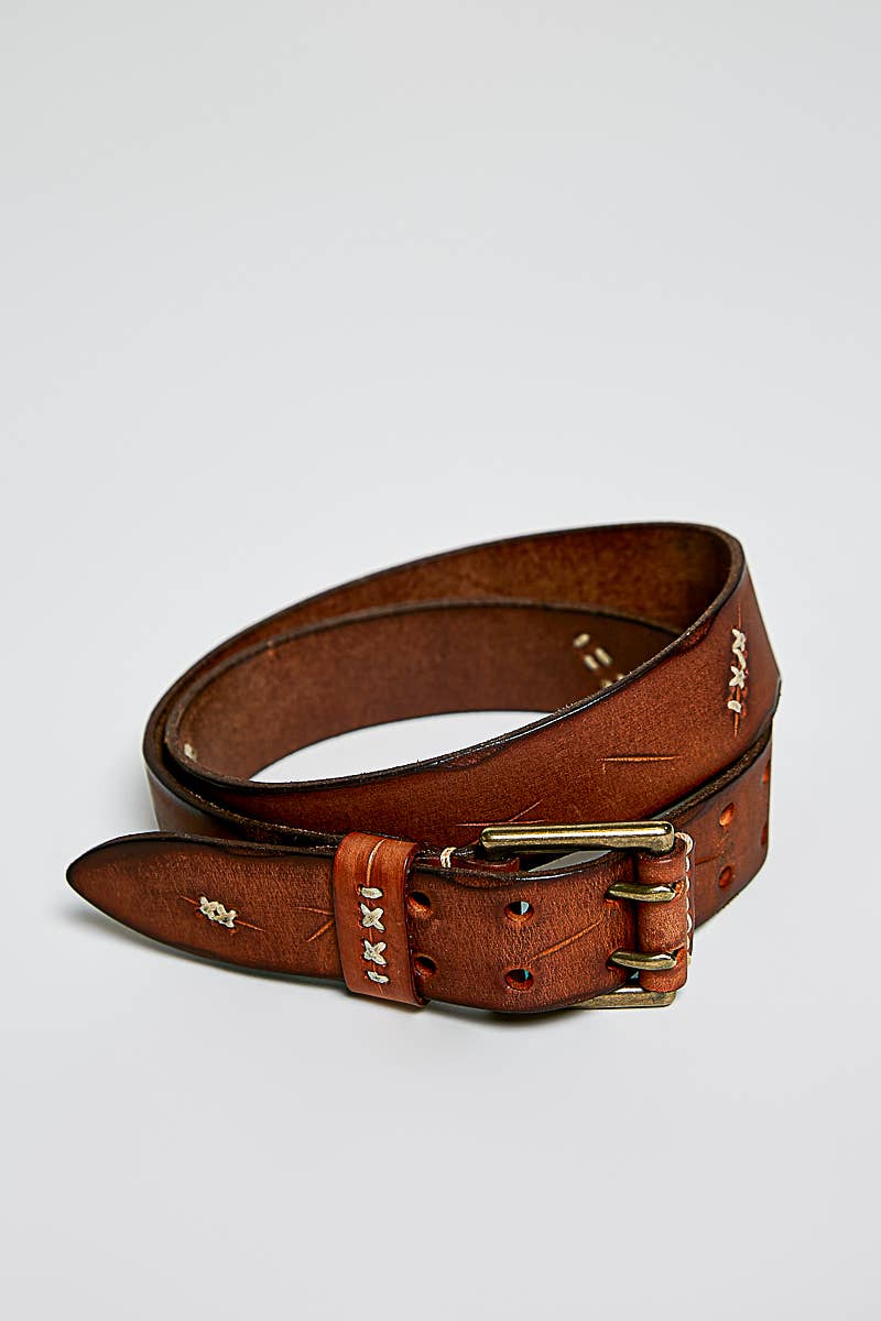 Vintage-Inspired Rugged Hardware Detail Genuine Leather Belt