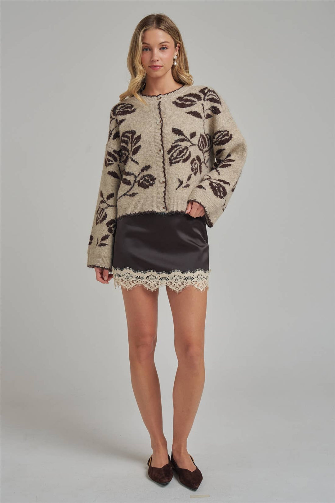 SATIN MINI SKIRT WITH EYELASH LACE