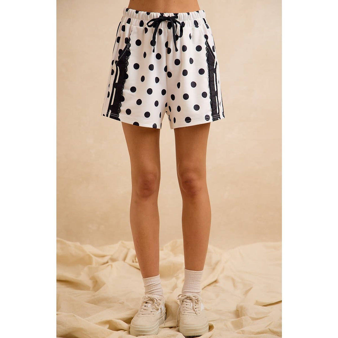 POLKA DOT SIDE LACE TRIM SHORTS