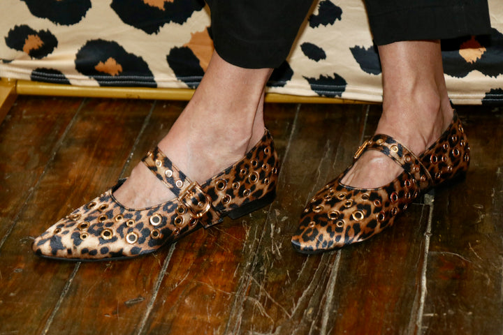 Leopard flats