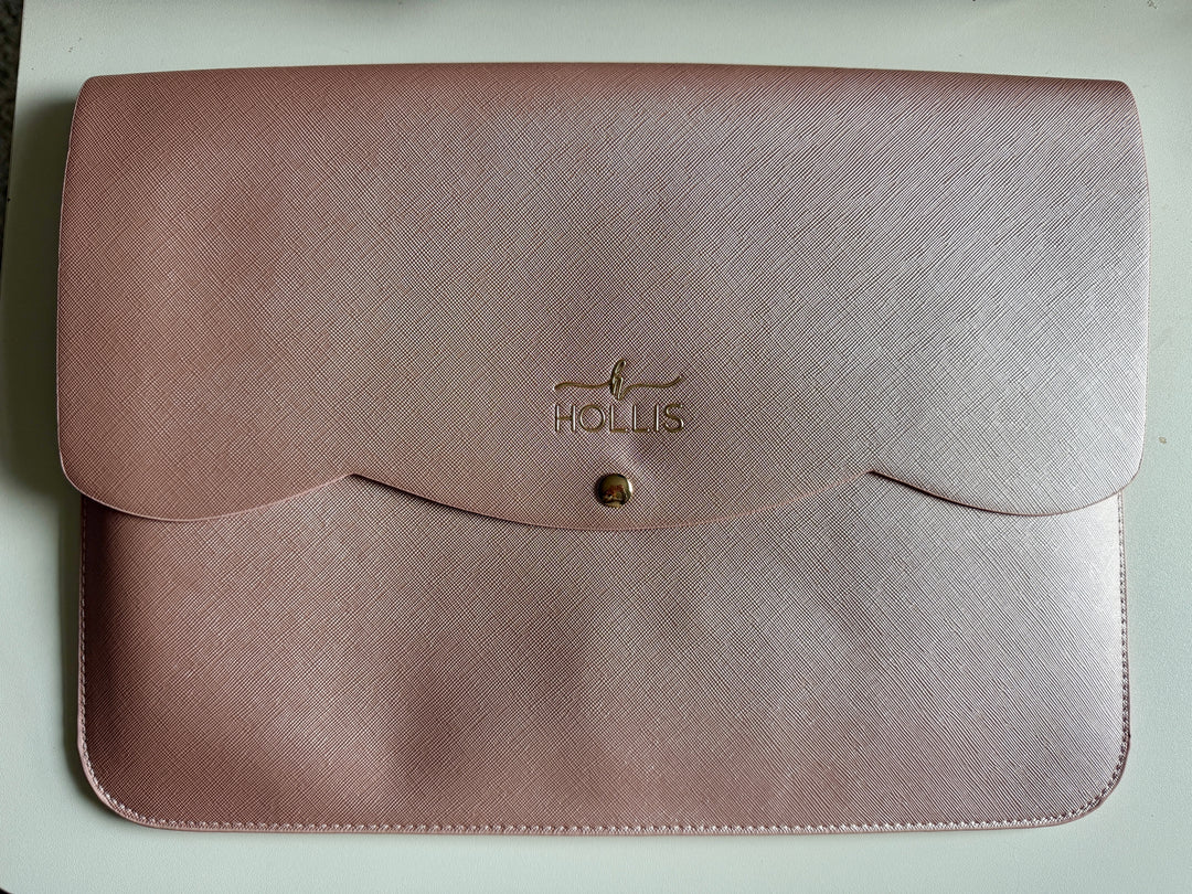 Laptop sleeve