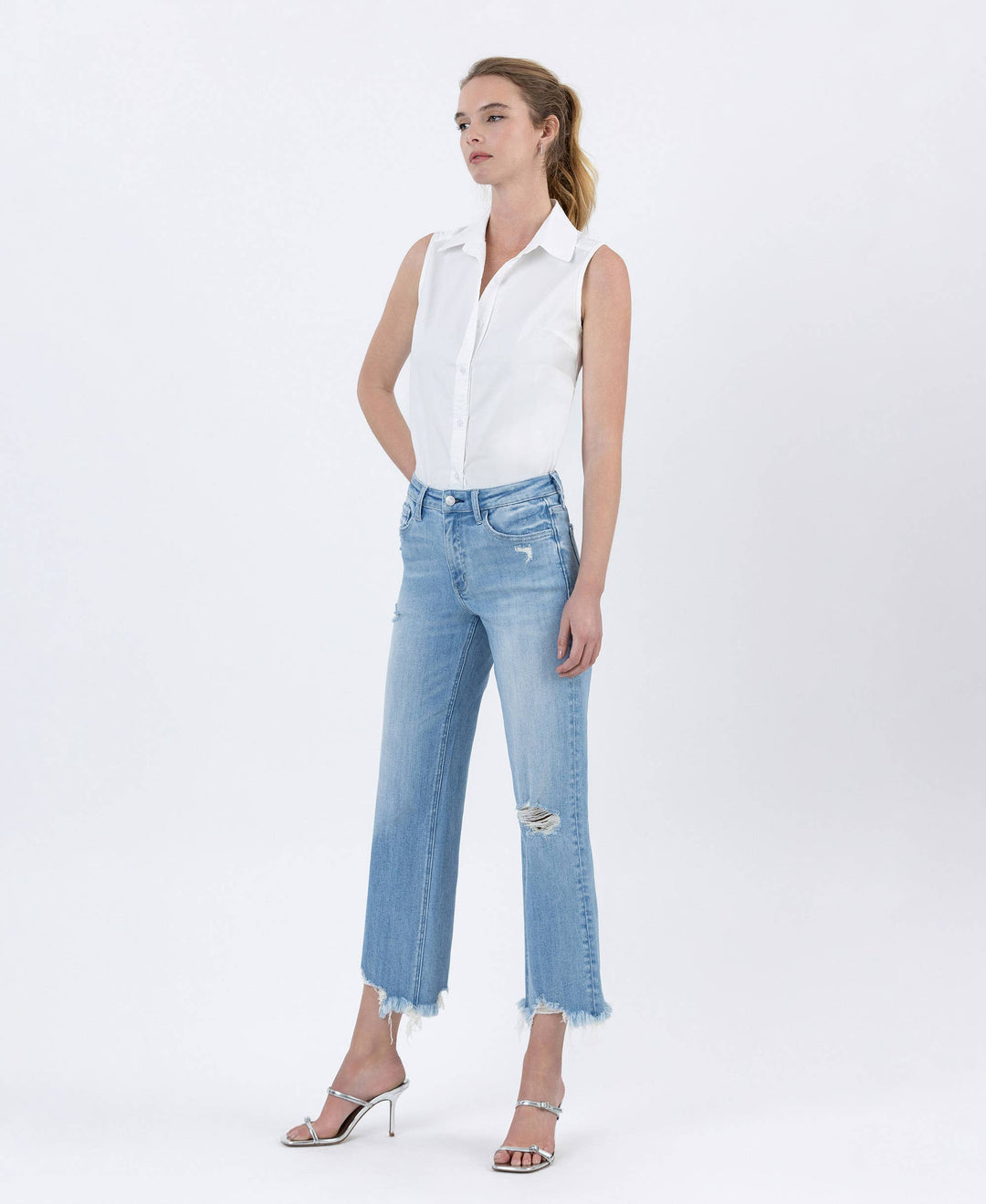 HIGH RISE DISTRESSED CROP SLIM WIDE JEANS