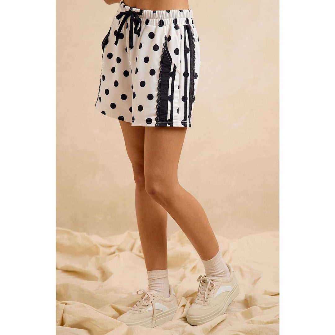 POLKA DOT SIDE LACE TRIM SHORTS
