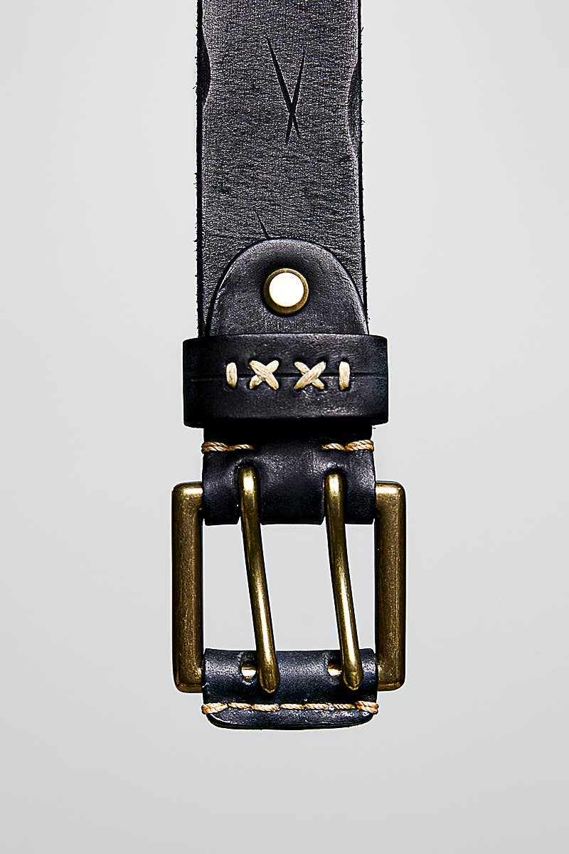 Vintage-Inspired Rugged Hardware Detail Genuine Leather Belt