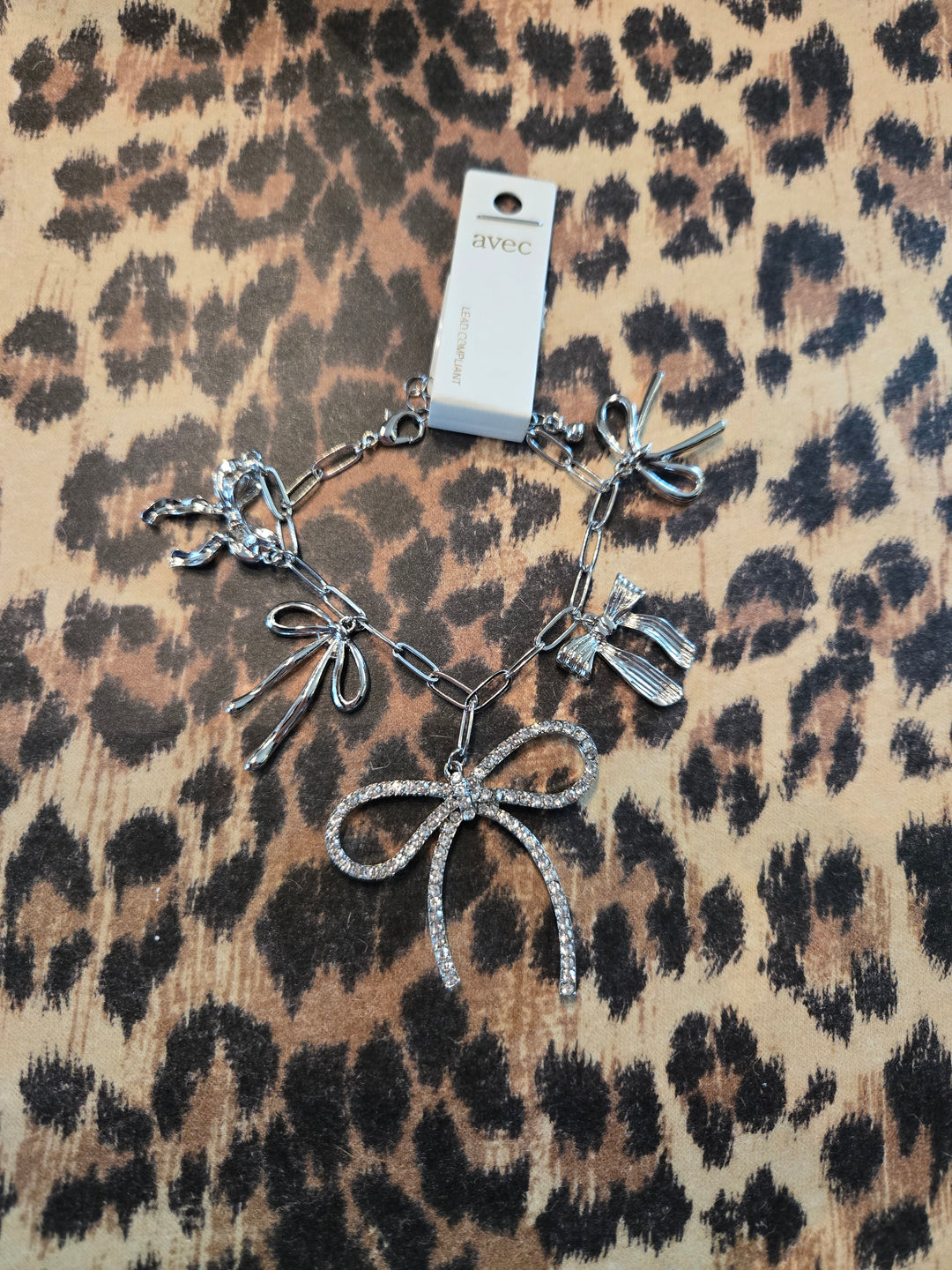 Silver Bow charm dangle bracelet