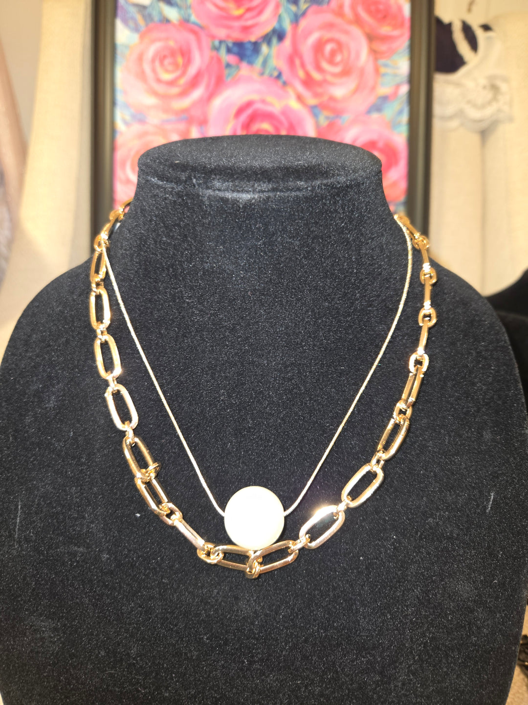 20 mm pearl bead and gold chain layered