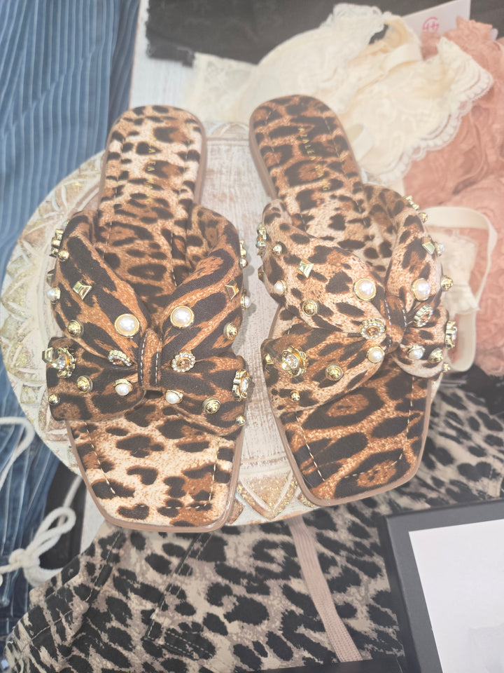 Leopard flats