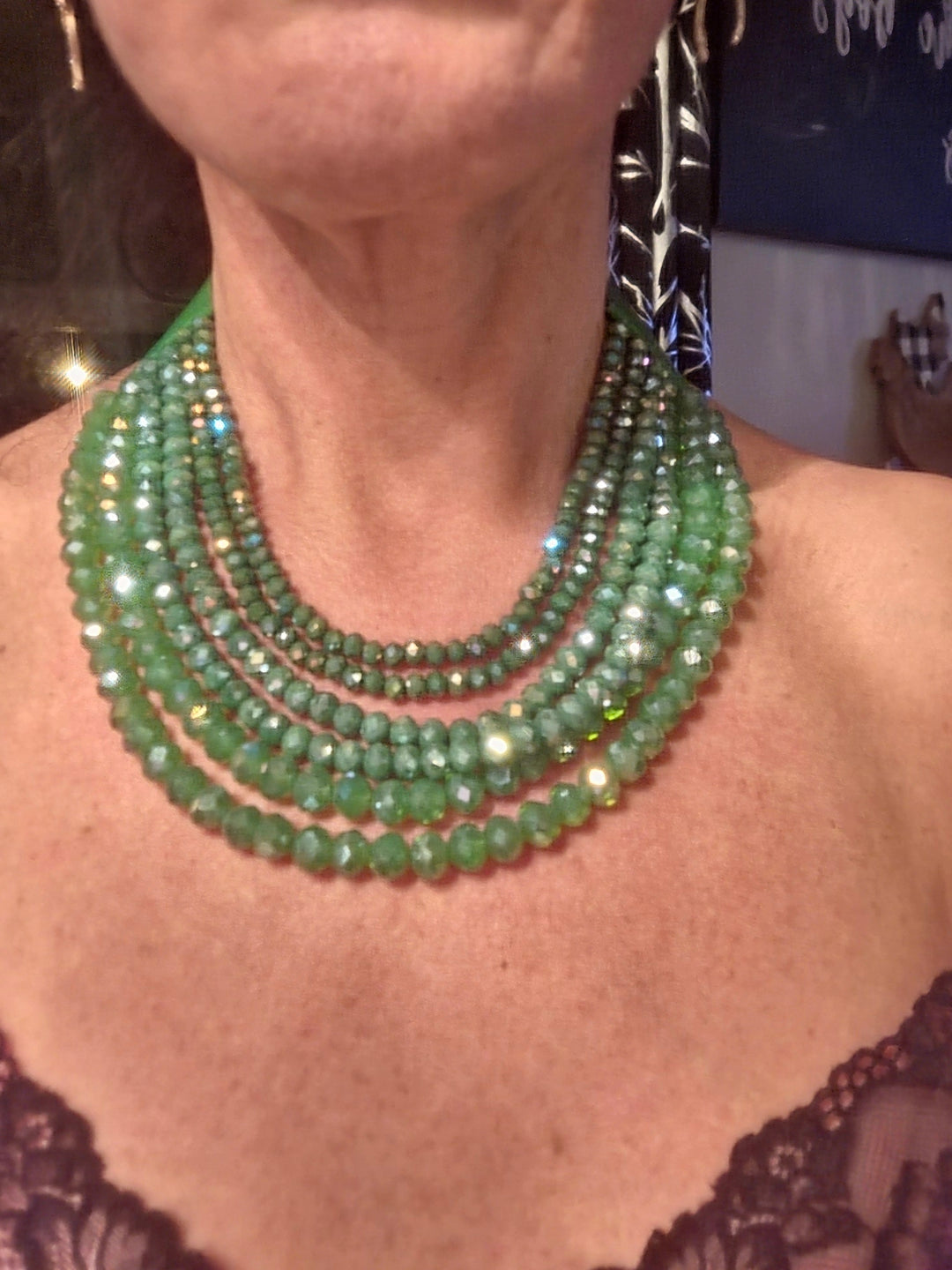 Magnetic necklace