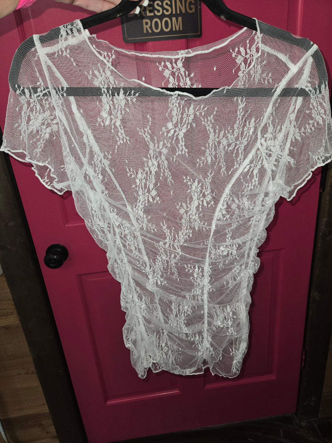 White sheer lace top, short sleeve