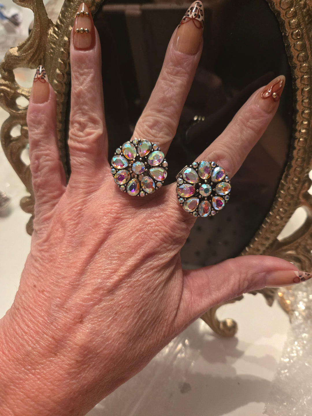 Large flower rhinestone stretch ring