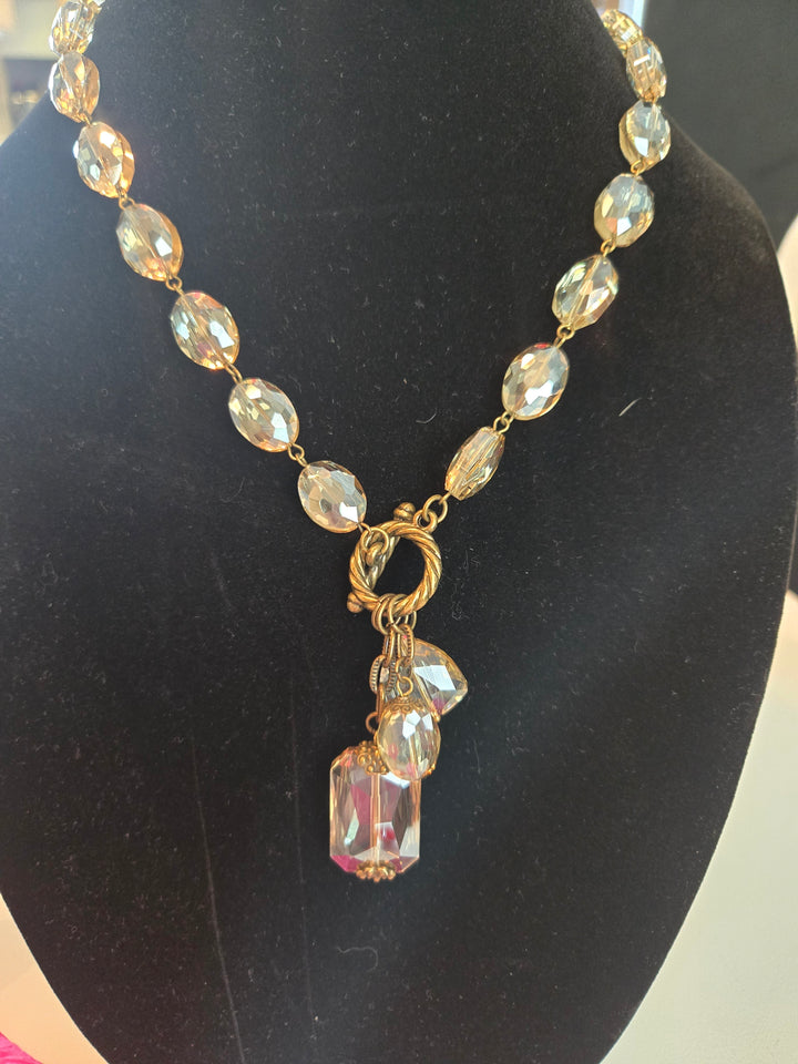 Crystal dangle